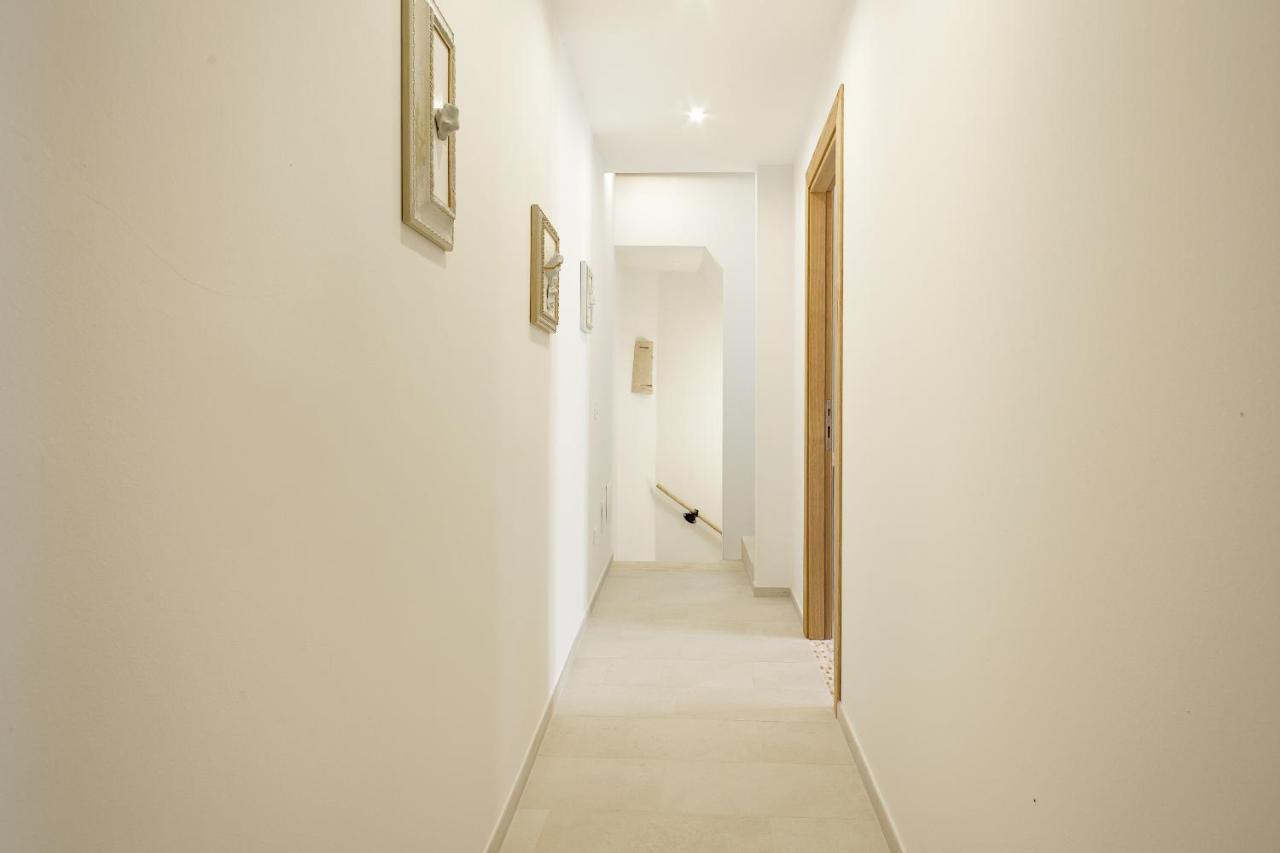 La Via Rooms And Terrace 奧爾比亞 外观 照片