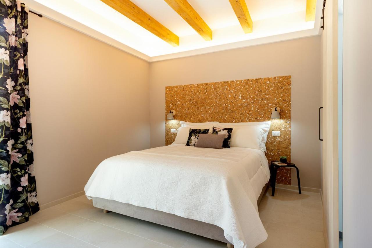 La Via Rooms And Terrace 奧爾比亞 外观 照片
